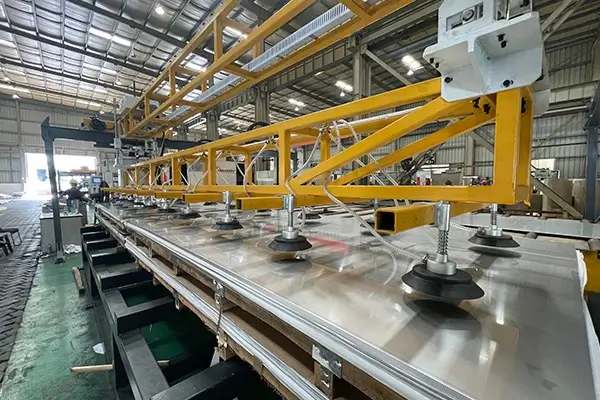 popular decorative stainless steel sheet production process 3