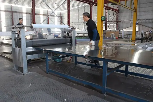 popular decorative stainless steel sheet production process 4